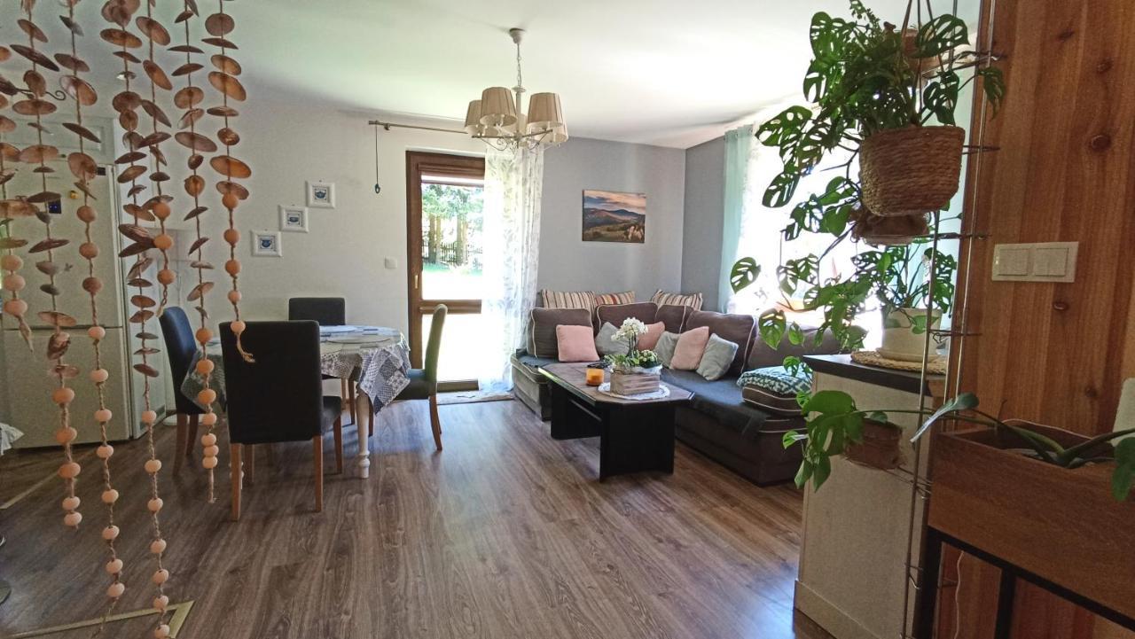 Zacisze Drwala Guest House Lutowiska Ngoại thất bức ảnh