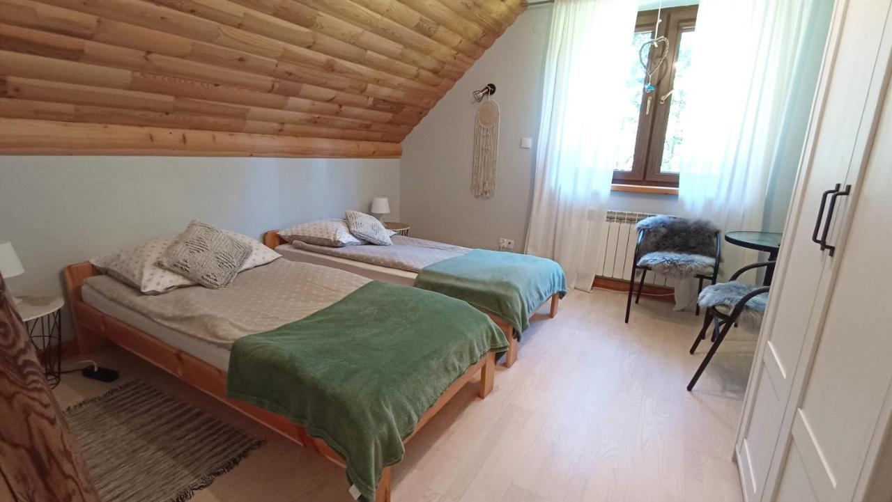 Zacisze Drwala Guest House Lutowiska Phòng bức ảnh